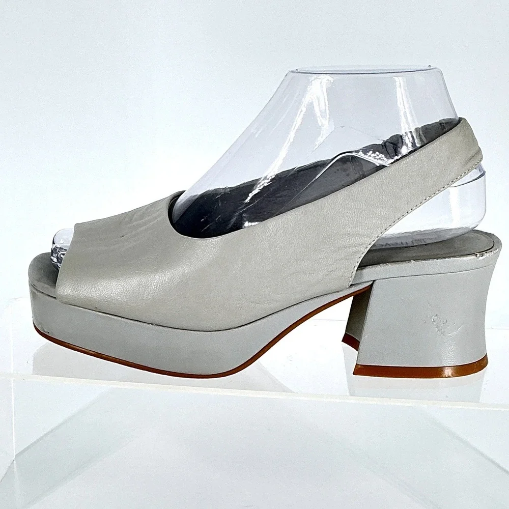Jeffrey Campbell Size 6.5 Gray Leather Slingback Extendo‎ Platform Heels Sandals